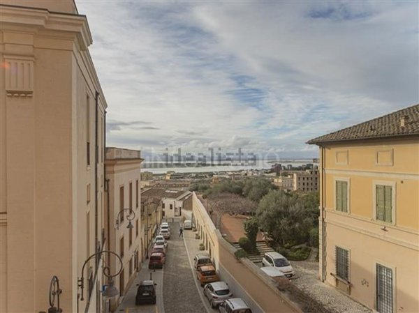 appartamento in vendita a Cagliari in zona Castello