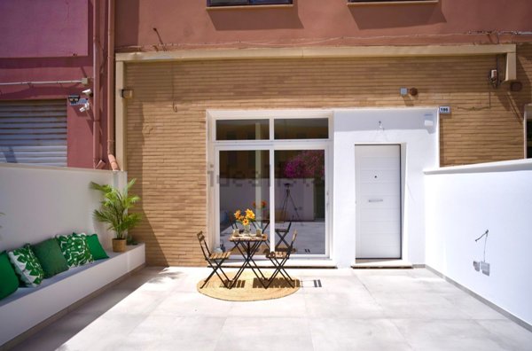 appartamento in vendita a Cagliari in zona Marina