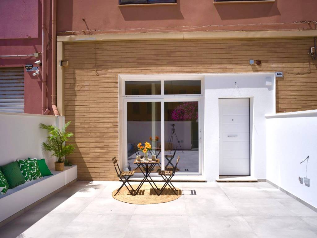 appartamento in vendita a Cagliari in zona Marina