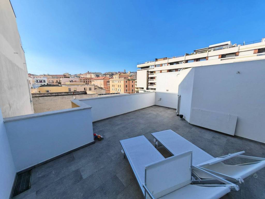 appartamento in vendita a Cagliari in zona San Benedetto