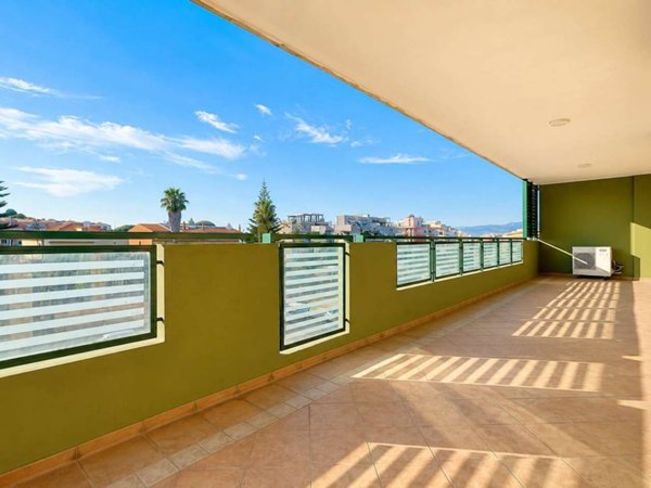 appartamento in vendita a Cagliari in zona Genneruxi