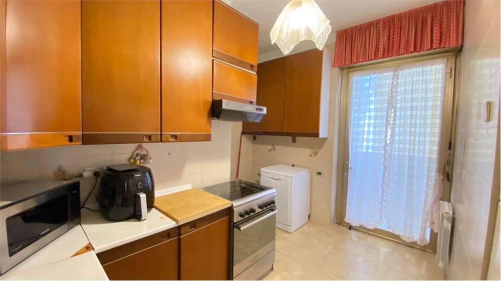 appartamento in vendita a Cagliari in zona Genneruxi