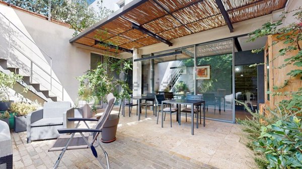 casa indipendente in vendita a Cagliari in zona Pirri