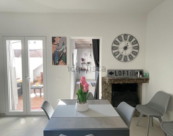 appartamento in vendita a Cagliari in zona Pirri