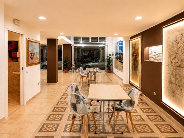 ufficio in vendita a Cagliari in zona San Benedetto