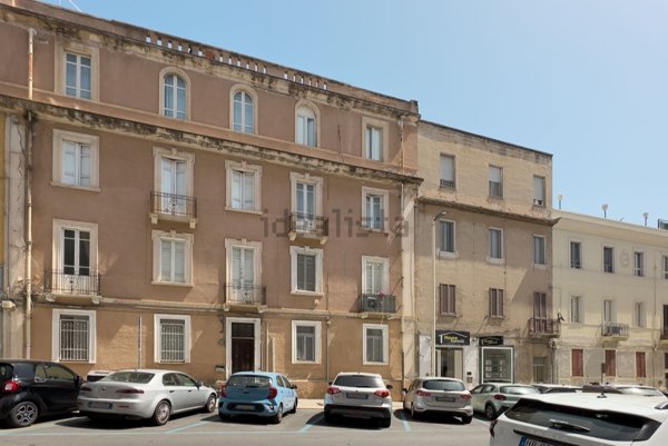 appartamento in vendita a Cagliari in zona Tribunale