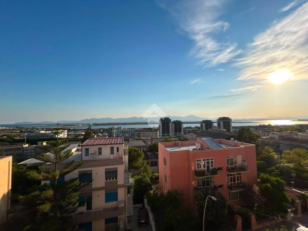 appartamento in vendita a Cagliari in zona Is Mirrionis/San Michele