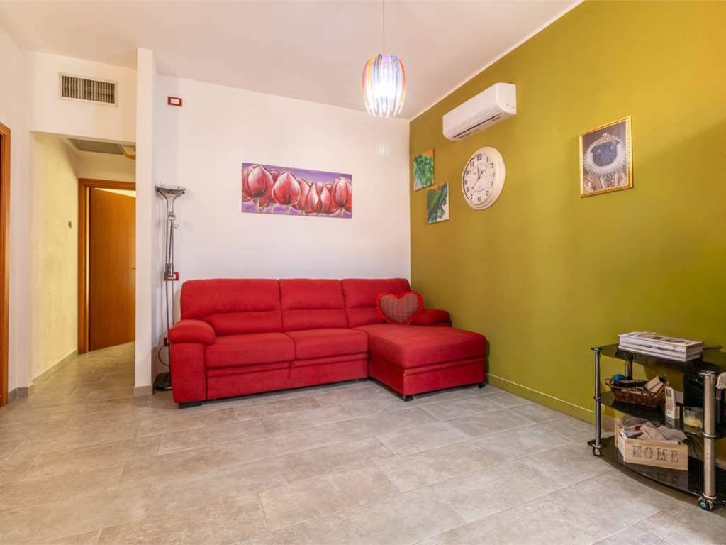 appartamento in vendita a Cagliari in zona Pirri