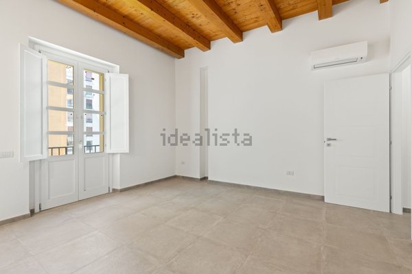 appartamento in vendita a Cagliari in zona Stampace/Punici