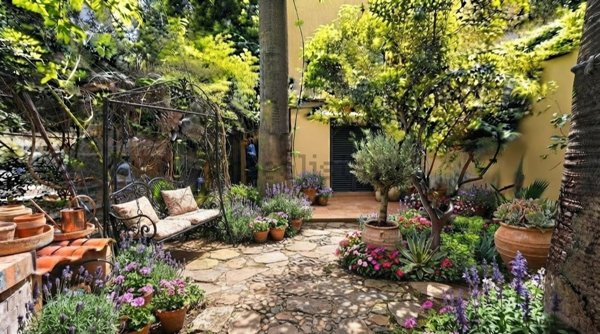 appartamento in vendita a Cagliari in zona San Benedetto