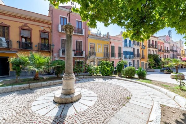 appartamento in vendita a Cagliari in zona Villanova
