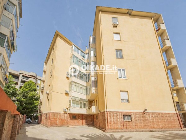 appartamento in vendita a Cagliari in zona Bonaria