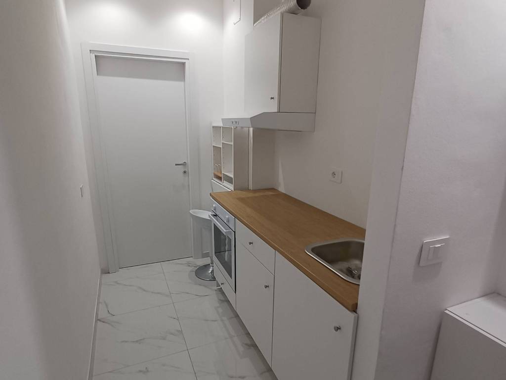 appartamento in vendita a Cagliari in zona Villanova