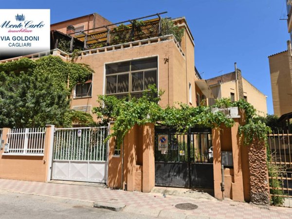 casa indipendente in vendita a Cagliari in zona San Benedetto