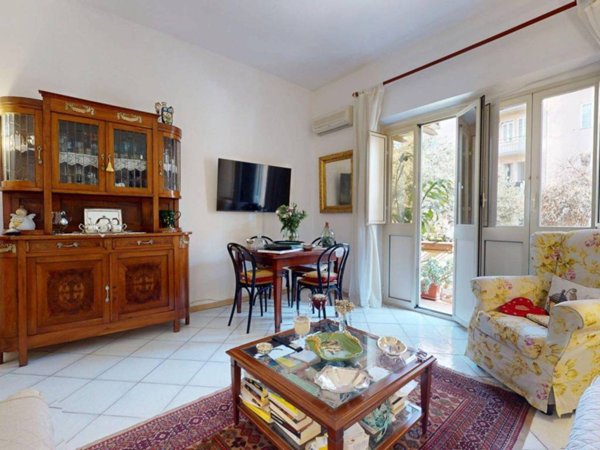 appartamento in vendita a Cagliari in zona Genneruxi