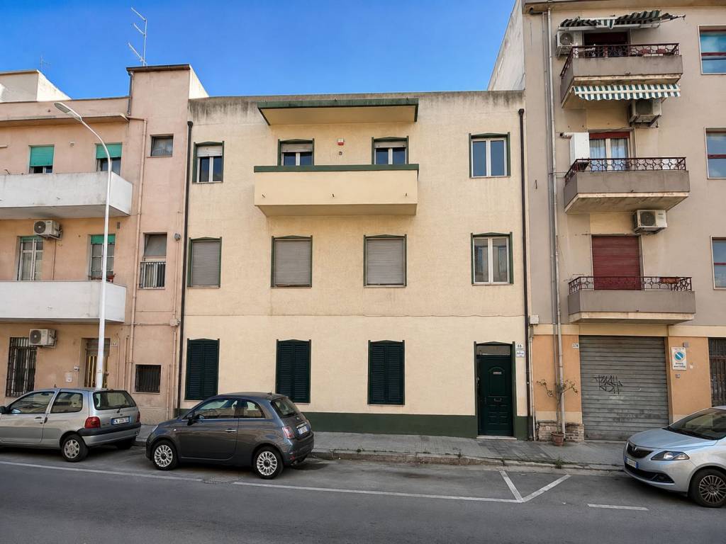 appartamento in vendita a Cagliari in zona Is Mirrionis/San Michele