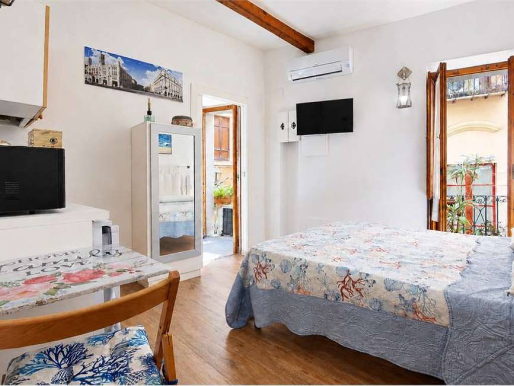 appartamento in vendita a Cagliari in zona Marina