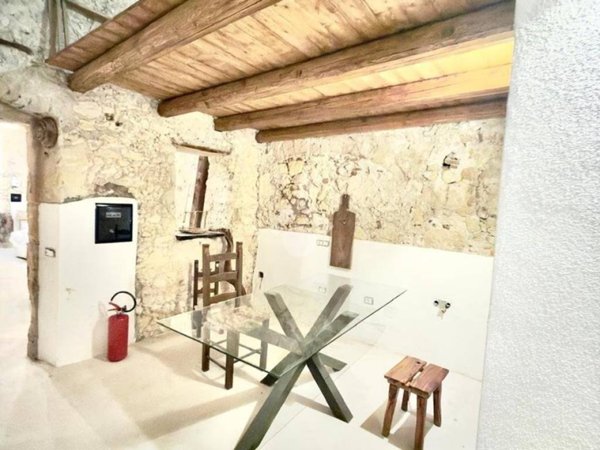 appartamento in vendita a Cagliari in zona Castello