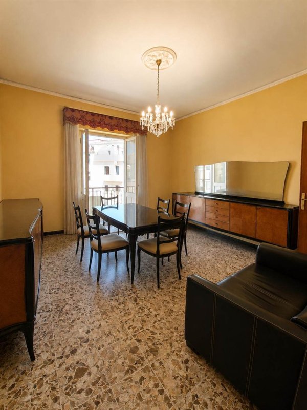 appartamento in vendita a Cagliari in zona San Benedetto