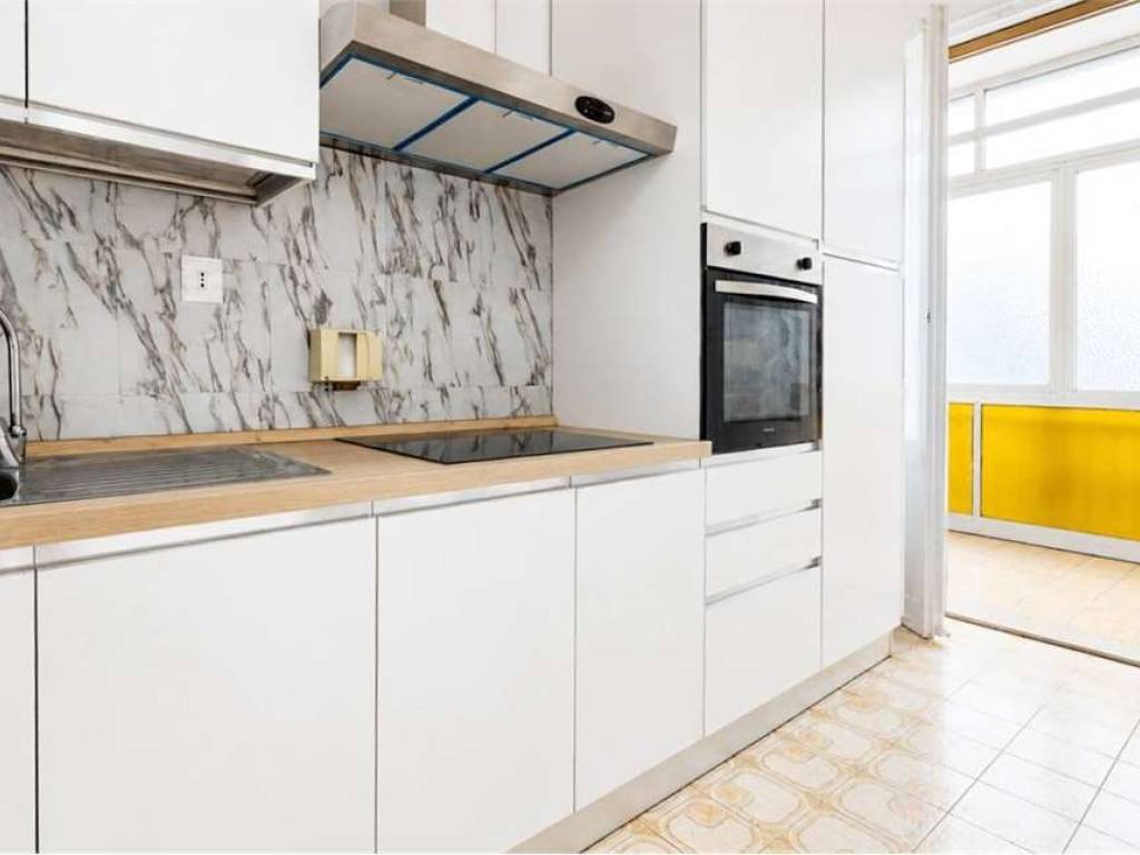 appartamento in vendita a Cagliari in zona San Benedetto
