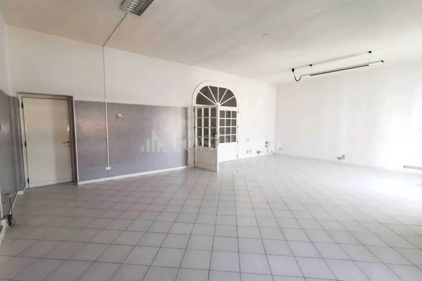 appartamento in vendita a Cagliari in zona Villanova
