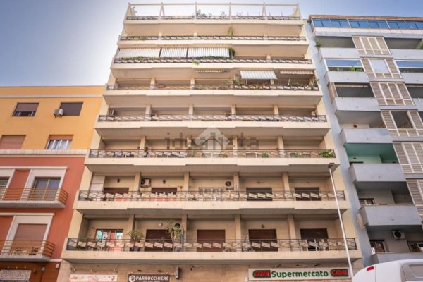 appartamento in vendita a Cagliari in zona Villanova