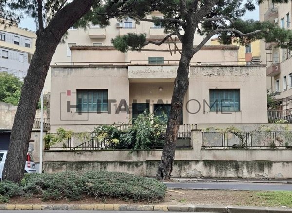 casa indipendente in vendita a Cagliari in zona Monte Mixi