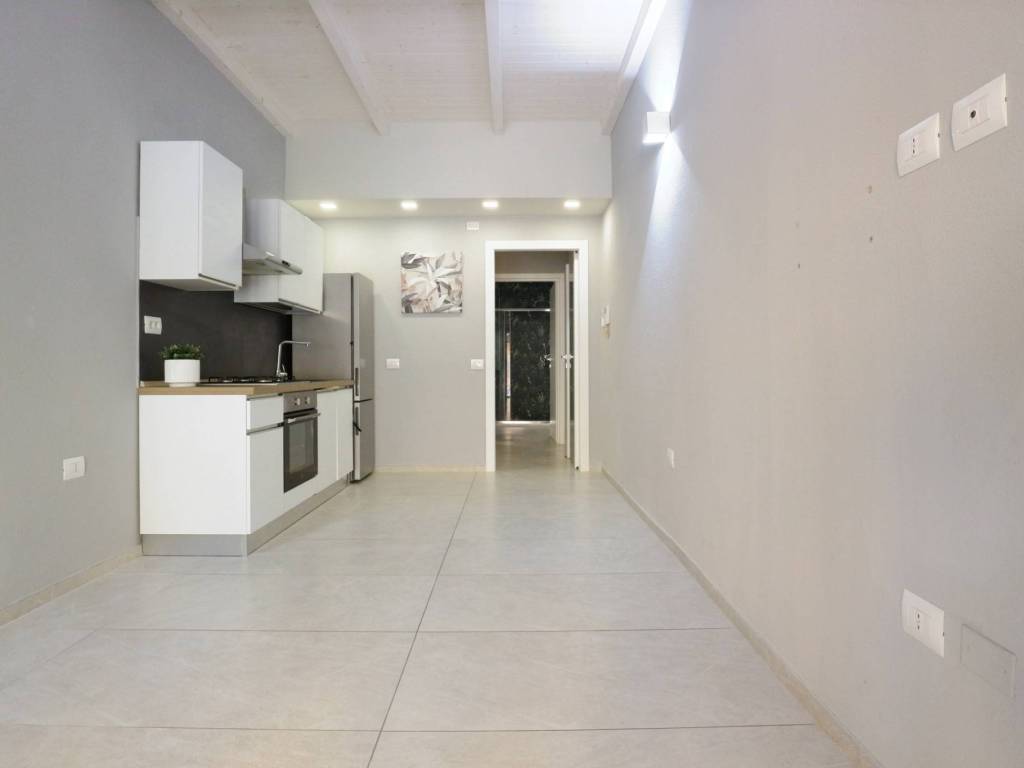appartamento in vendita a Cagliari in zona Bonaria