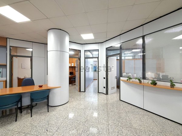 ufficio in vendita a Cagliari in zona Stampace/Punici