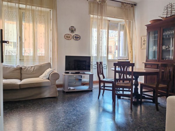 appartamento in vendita a Cagliari in zona Villanova