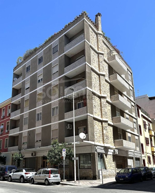 appartamento in vendita a Cagliari in zona San Benedetto
