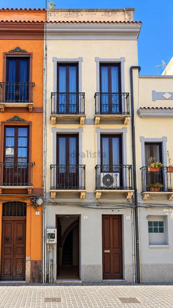 appartamento in vendita a Cagliari in zona Stampace/Punici