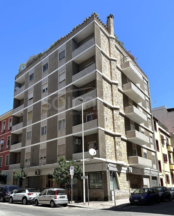 appartamento in vendita a Cagliari in zona San Benedetto