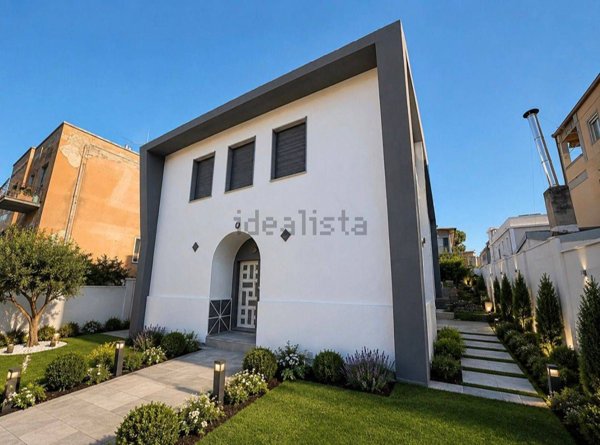 casa indipendente in vendita a Cagliari in zona Monte Urpinu