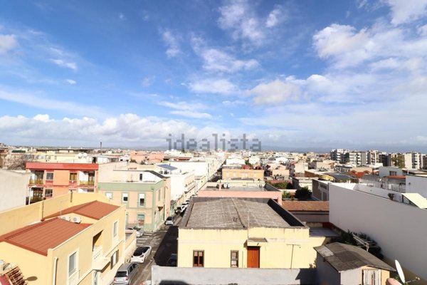 appartamento in vendita a Cagliari in zona Pirri