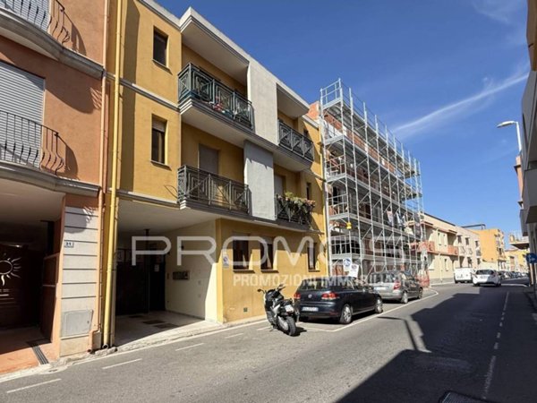 appartamento in vendita a Cagliari in zona Pirri