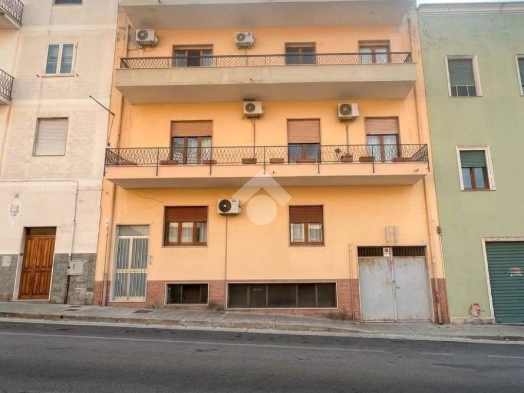 appartamento in vendita a Cagliari in zona Is Mirrionis/San Michele