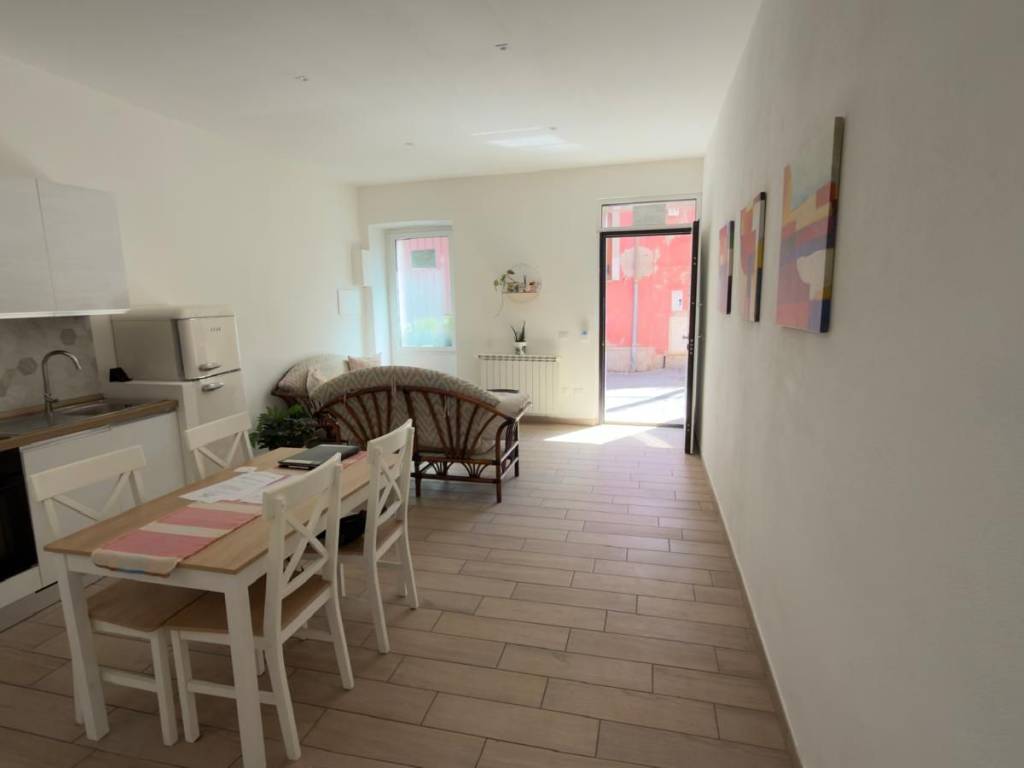 appartamento in vendita a Cagliari in zona La Vega