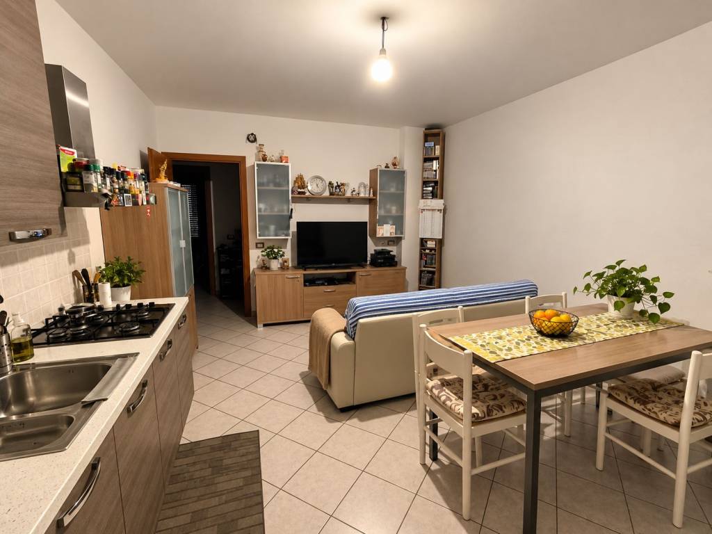 appartamento in vendita a Cagliari in zona Pirri
