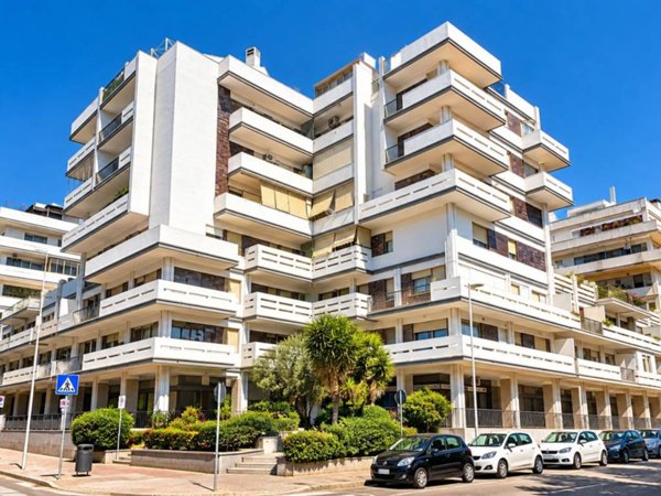appartamento in vendita a Cagliari in zona Genneruxi