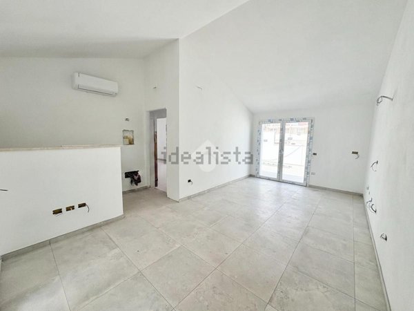 appartamento in vendita a Cagliari in zona Pirri