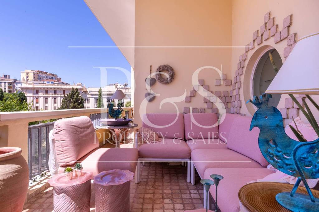 appartamento in vendita a Cagliari in zona Villanova