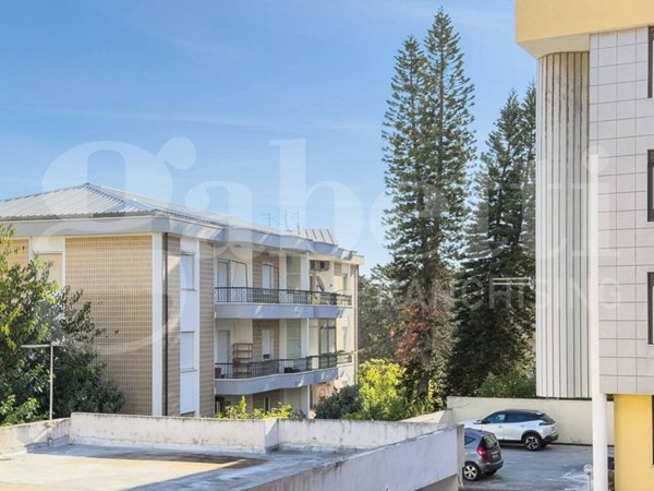 appartamento in vendita a Cagliari in zona Genneruxi