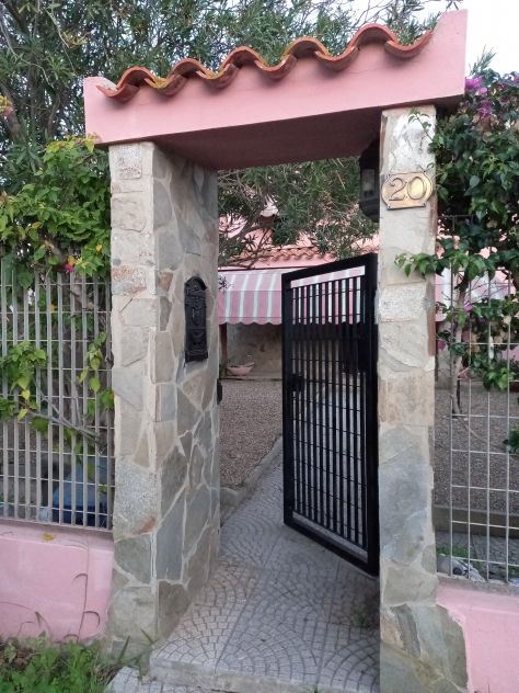 casa indipendente in vendita a Capoterra in zona Torre degli Ulivi