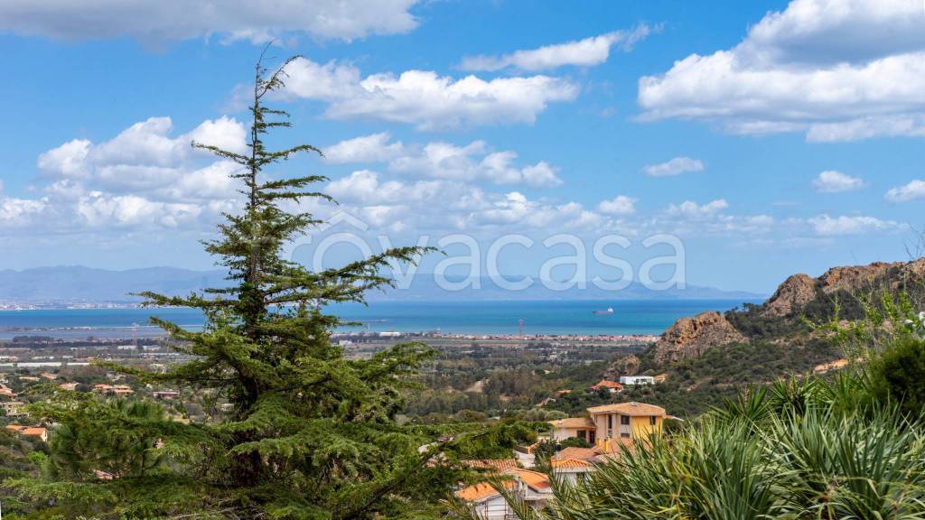 casa indipendente in vendita a Capoterra in zona Poggio dei Pini