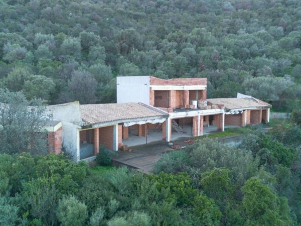 casa indipendente in vendita a Capoterra in zona Poggio dei Pini