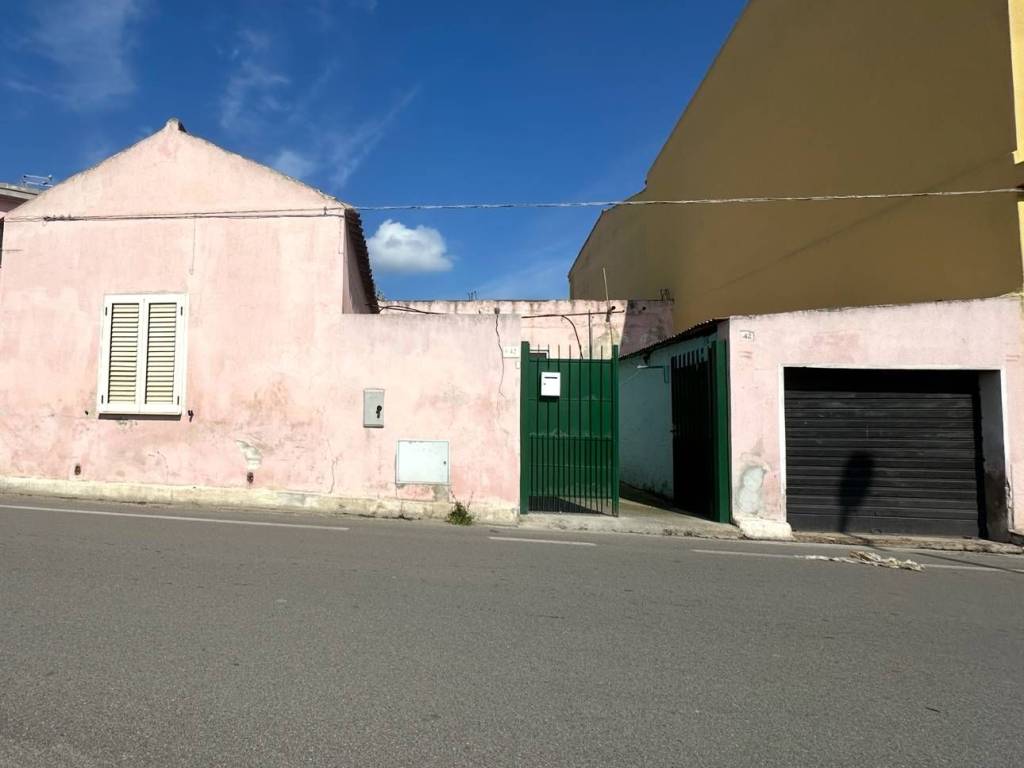 casa indipendente in vendita a Capoterra