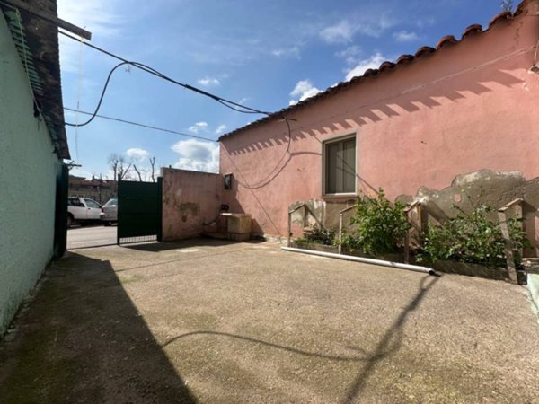 casa indipendente in vendita a Capoterra