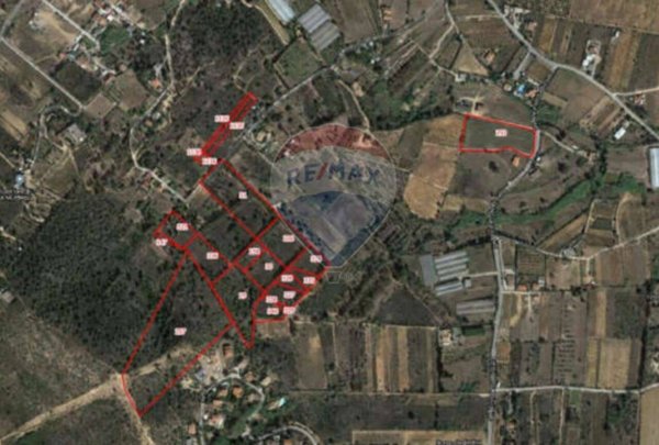 terreno edificabile in vendita a Capoterra in zona Poggio dei Pini