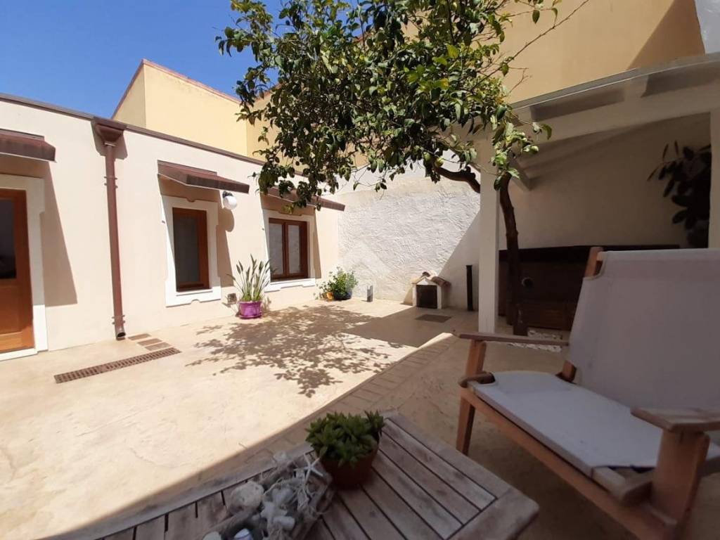 casa indipendente in vendita a Capoterra